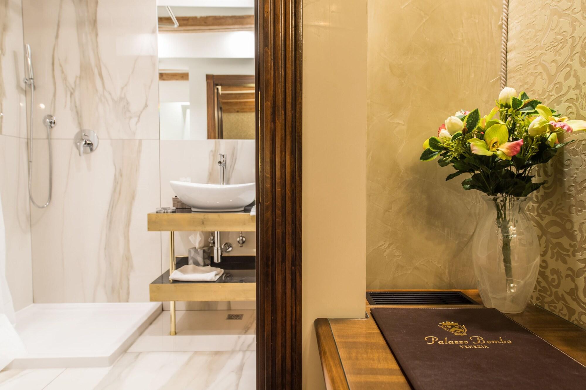 Gasthuis Palazzo Bembo - Exclusive Venetië
