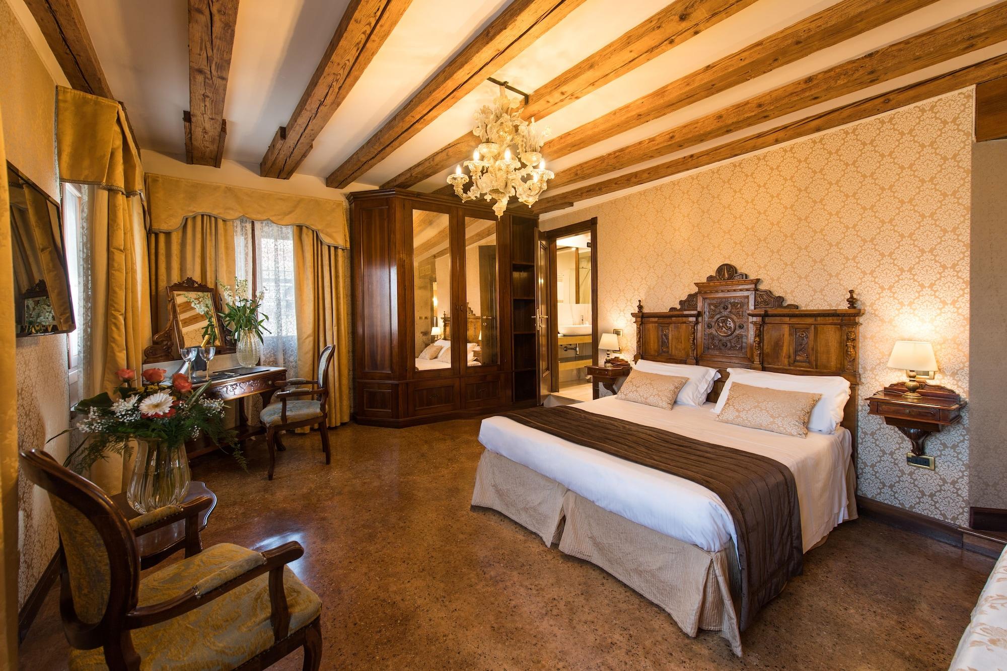 Palazzo Bembo - Exclusive 2* Venetië